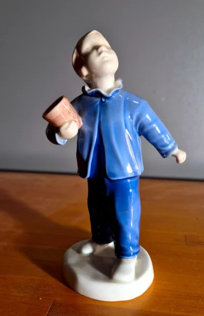 Figur: Søren henter mælk til mor.